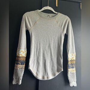 Free People In The Mix Jacquard Cuff Top size XS